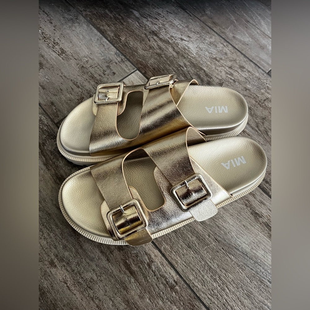 MIA Gen slide sandals - Picture 5 of 9